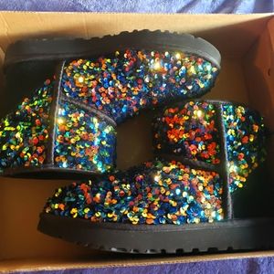 UGG Stellar Mini Boot 8